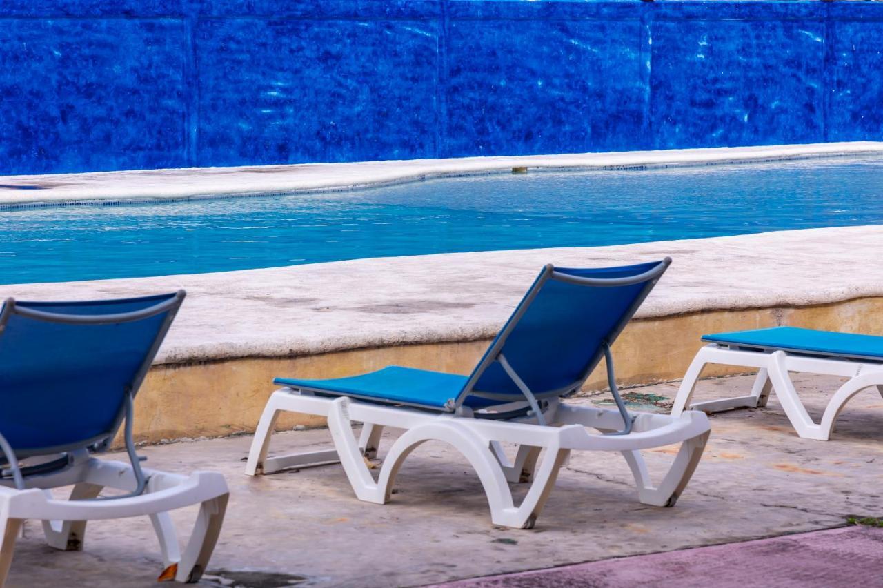 Hotel Bello Caribe Express Cozumel Exterior photo