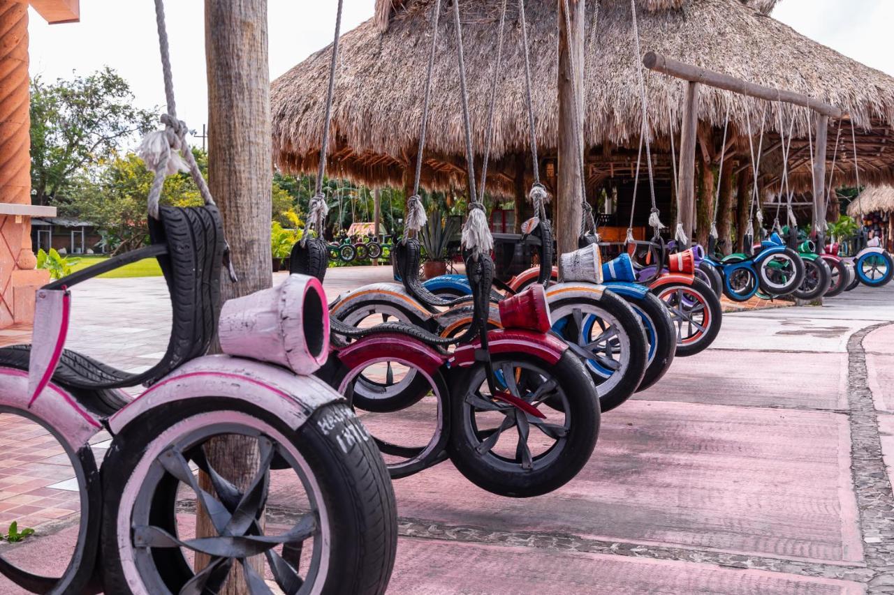 Hotel Bello Caribe Express Cozumel Exterior photo