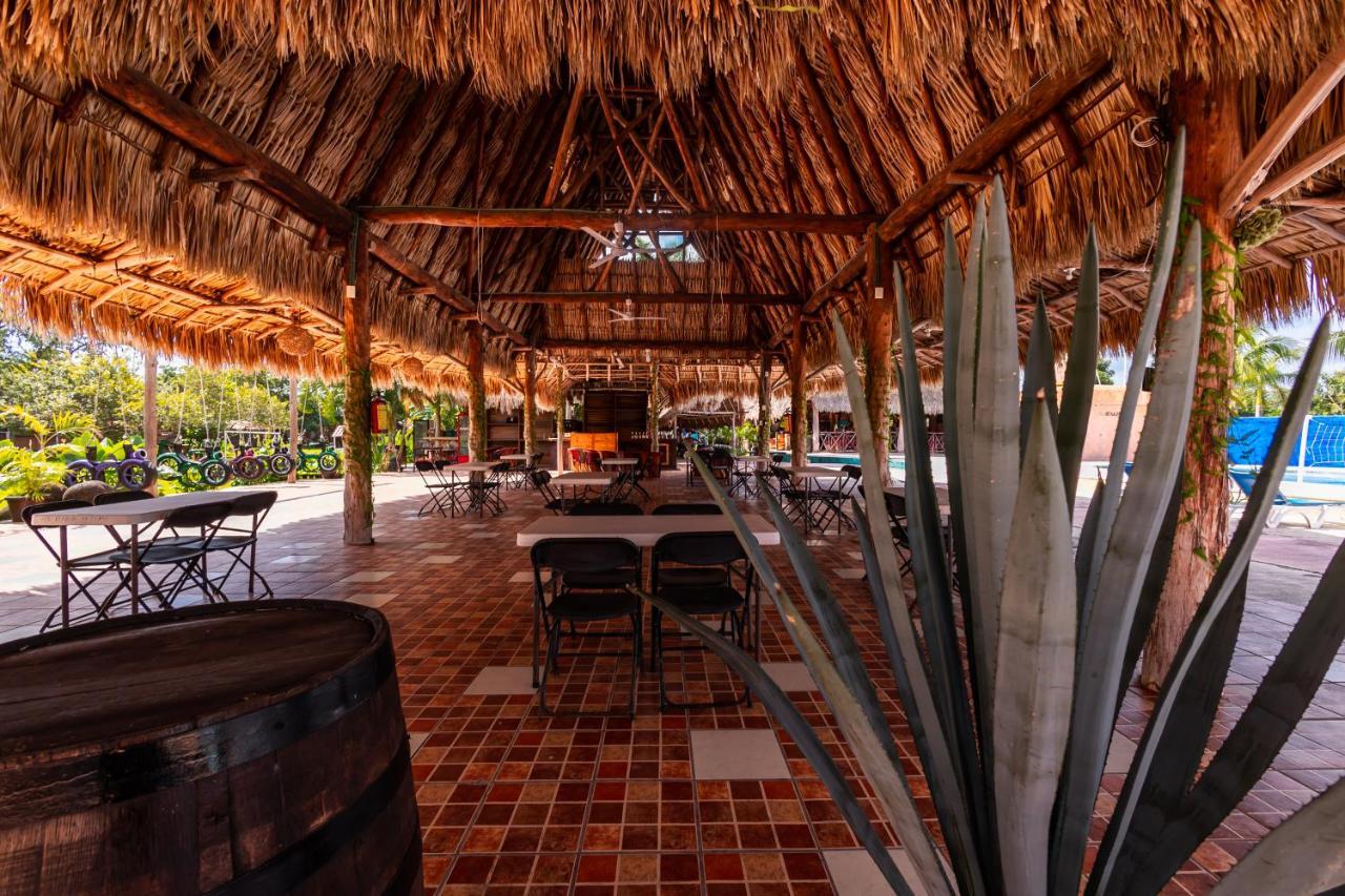 Hotel Bello Caribe Express Cozumel Exterior photo